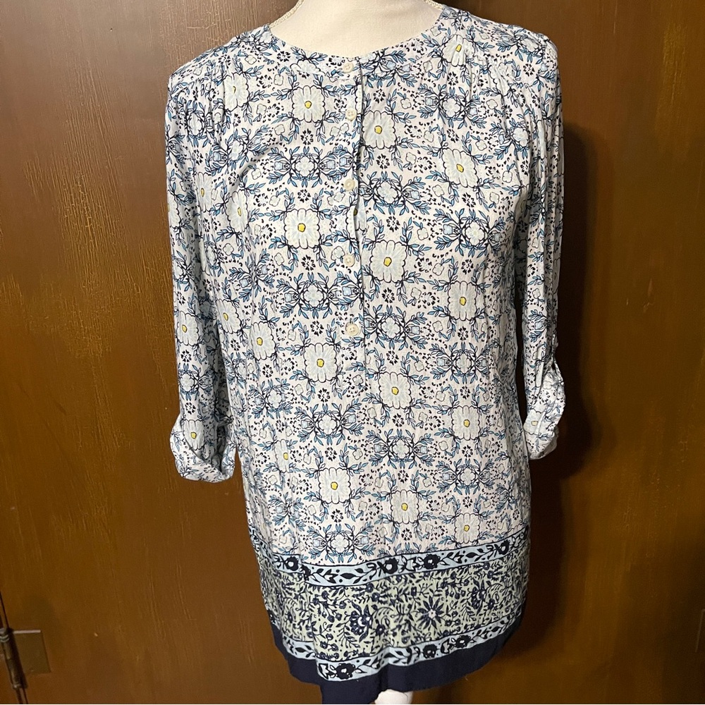 LOFT Blue and Cream Patterned Blouse